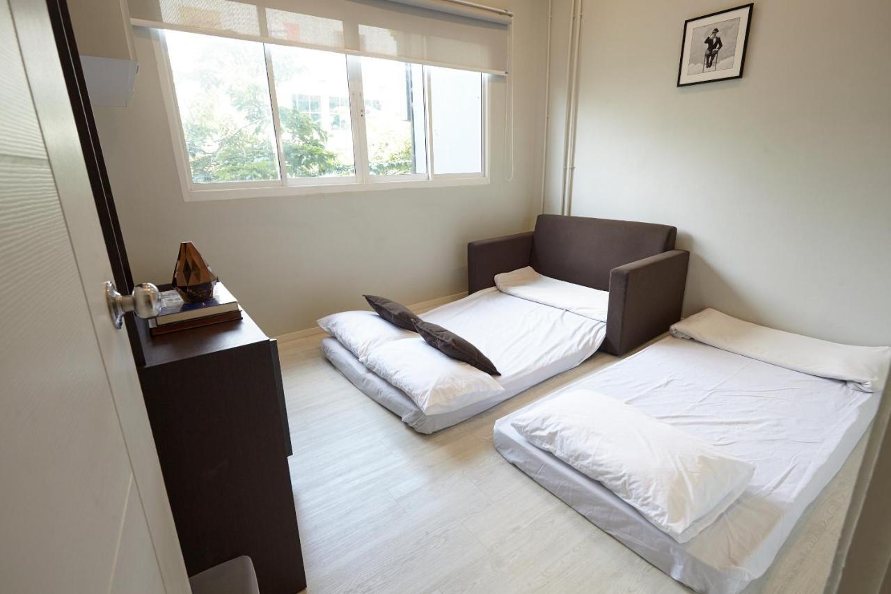 Good Start Apartment Bangkok Bagian luar foto